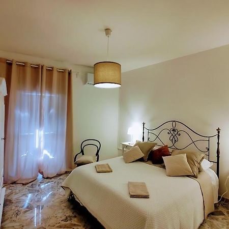 L'Acqua Marin Apartman Bari Kültér fotó